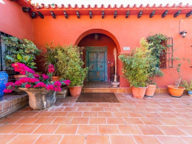 6 Schlafzimmer Villa in Torremolinos