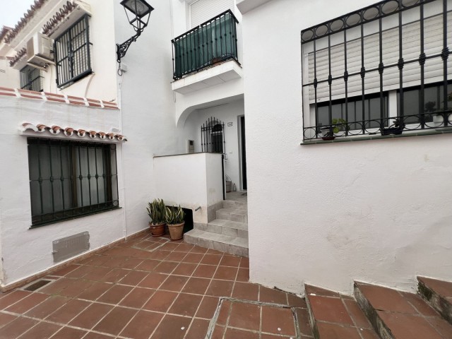 Maison mitoyenne avec 3 Chambres  à Arroyo de la Miel