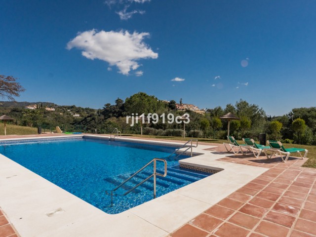 3 Schlafzimmer Apartment in Elviria