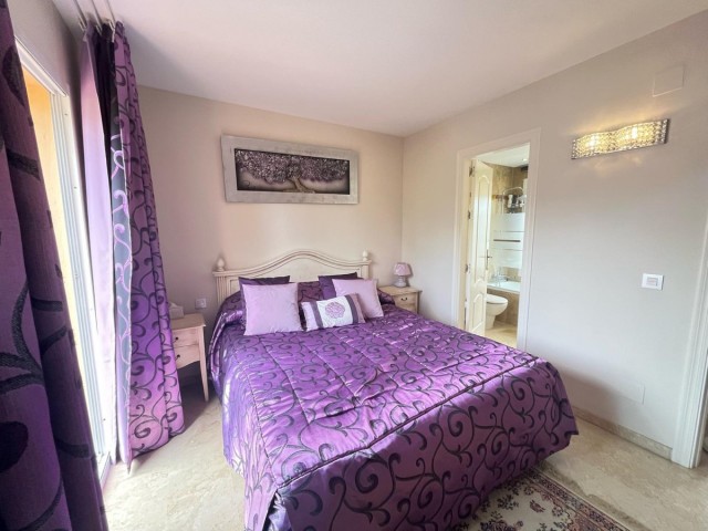 4 Schlafzimmer Reihenhaus in Nueva Andalucía