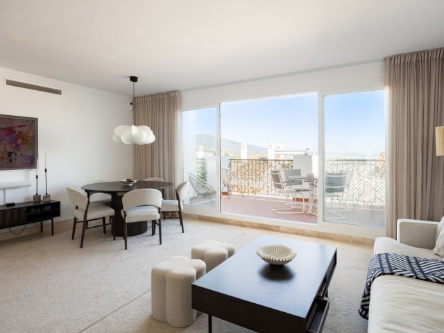 Penthouse avec 3 Chambres  à El Paraiso