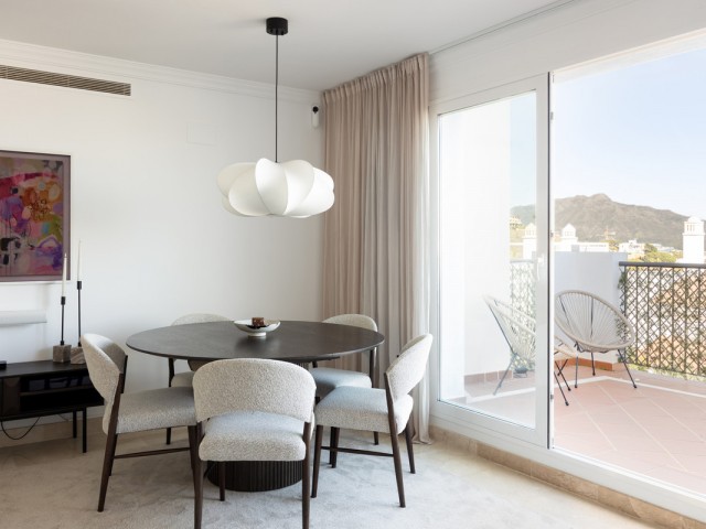 Penthouse avec 3 Chambres  à El Paraiso
