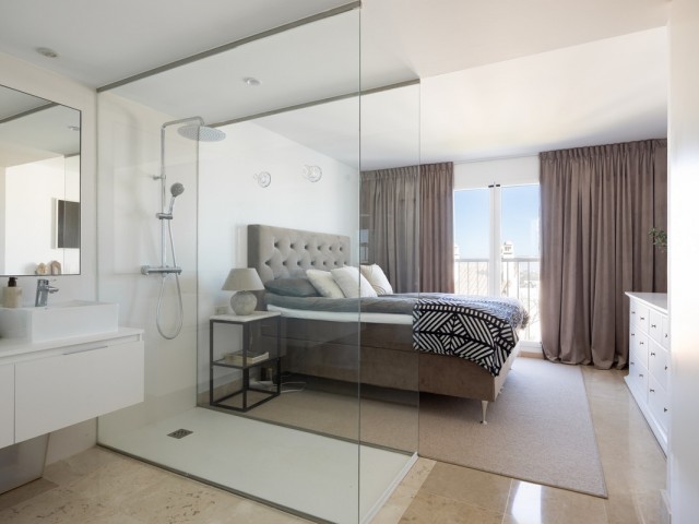 Penthouse avec 3 Chambres  à El Paraiso