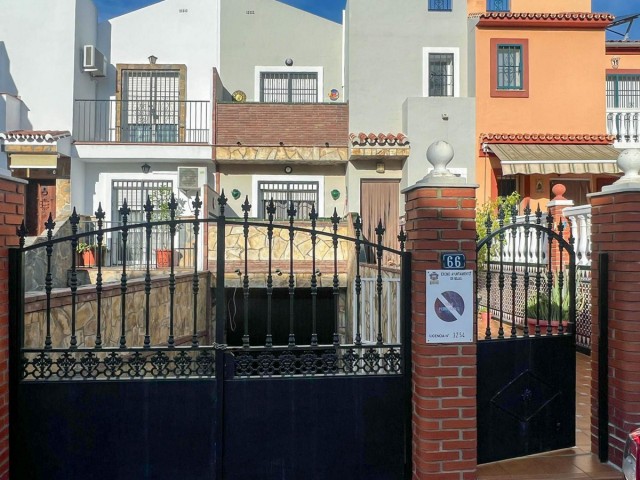 Villa avec 3 Chambres  à Mijas