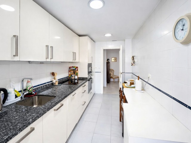 Appartement avec 3 Chambres  à Marbella