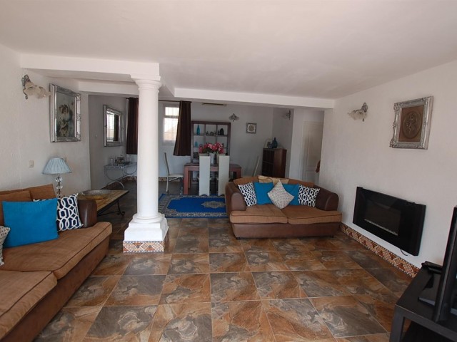 5 Makuuhuoneen Huvila Campo Mijas