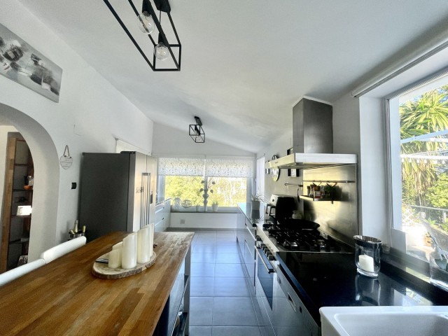 3 Schlafzimmer Villa in Cerros del Aguila