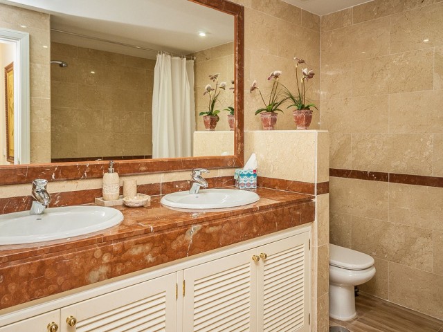 2 Schlafzimmer Apartment in Elviria