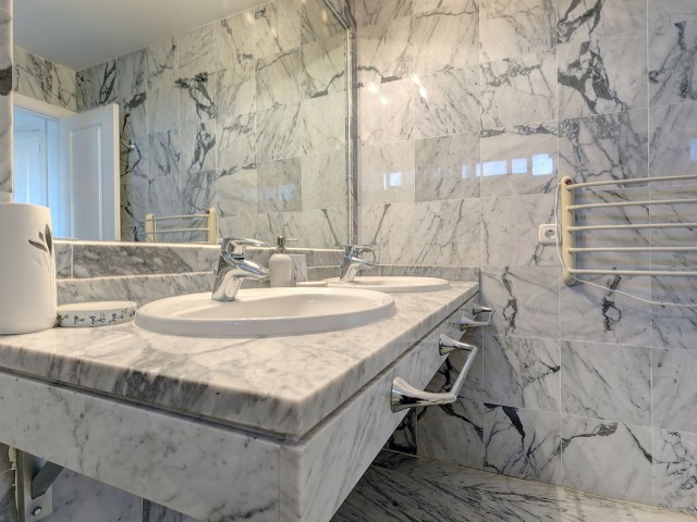 5 Schlafzimmer Apartment in Bahía de Marbella