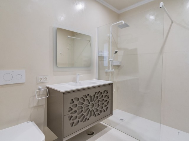 5 Schlafzimmer Villa in Estepona