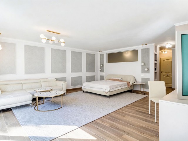 5 Schlafzimmer Villa in Estepona