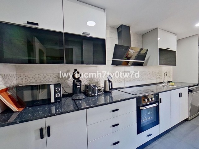 2 Slaapkamer Appartement in Torrequebrada