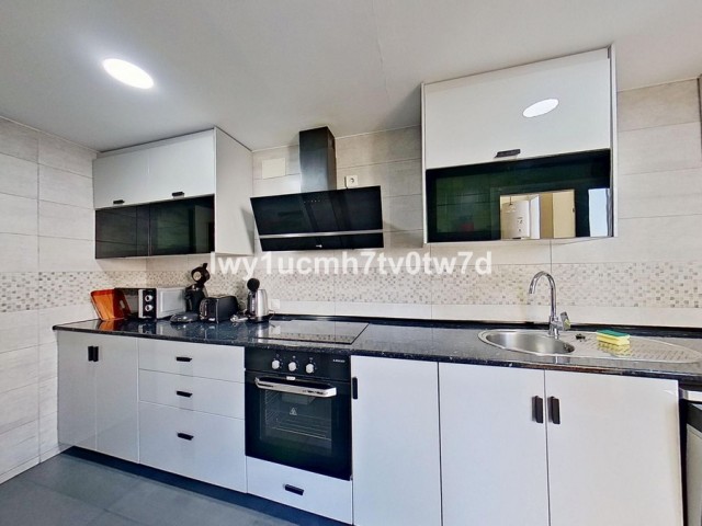 2 Slaapkamer Appartement in Torrequebrada