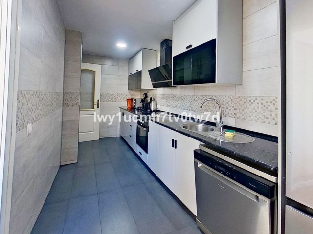 2 Slaapkamer Appartement in Torrequebrada