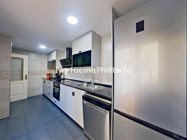 2 Slaapkamer Appartement in Torrequebrada