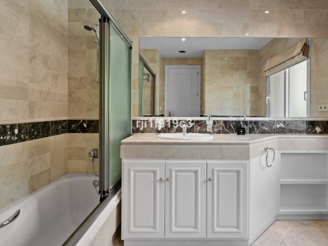 3 Soveroms Leilighet i Elviria