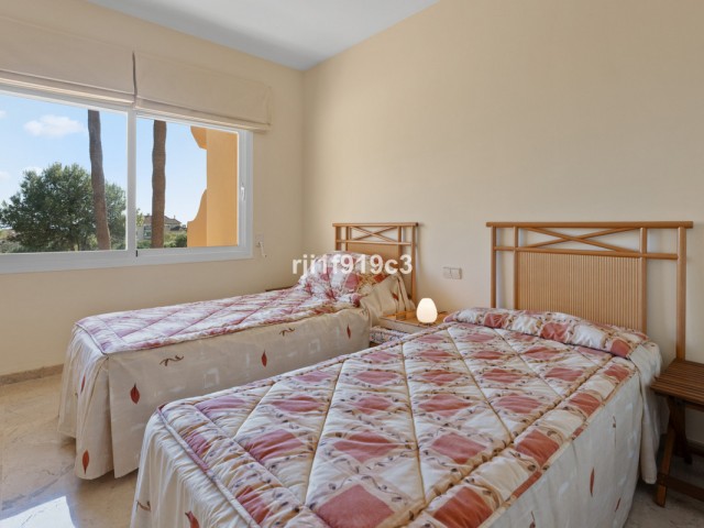 Appartement avec 3 Chambres  à Elviria