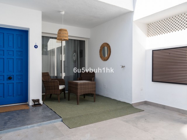 4 Schlafzimmer Reihenhaus in Nueva Andalucía