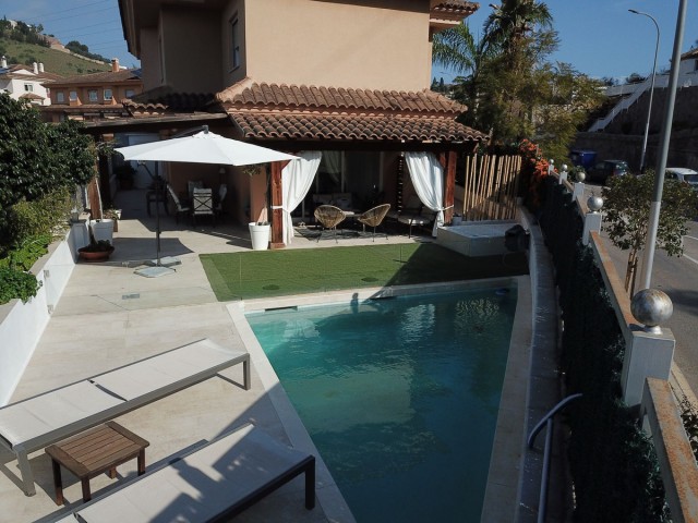 5 Schlafzimmer Villa in Málaga