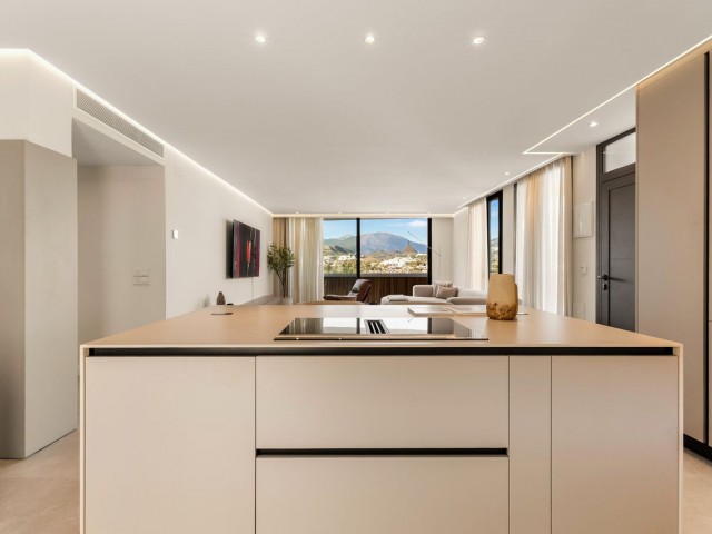 2 Schlafzimmer Apartment in Nueva Andalucía