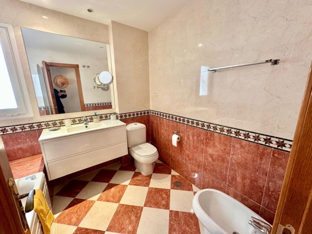 2 Schlafzimmer Apartment in Nueva Andalucía