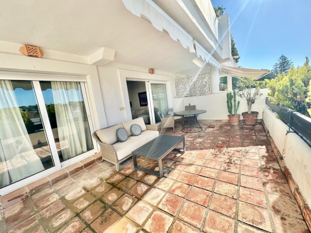 2 Schlafzimmer Apartment in Nueva Andalucía