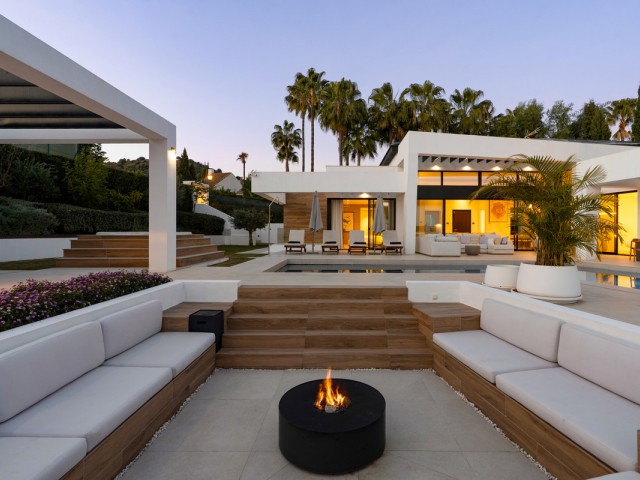 6 Schlafzimmer Villa in Nueva Andalucía