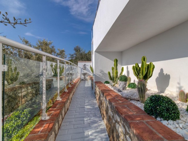 7 Schlafzimmer Villa in Mijas