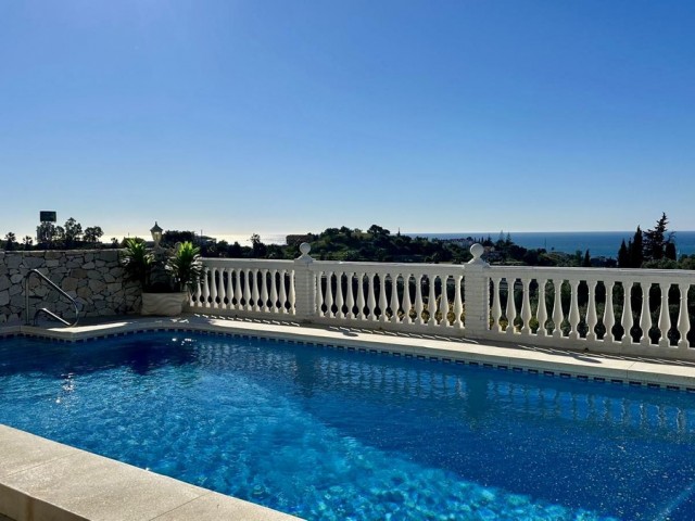 4 Makuuhuoneen Huvila Mijas