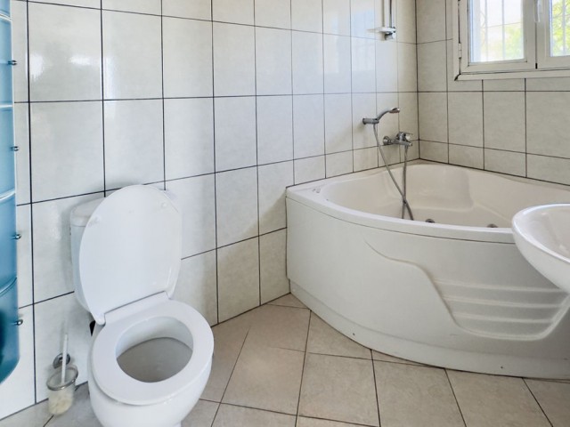 4 Makuuhuoneen Huvila Mijas