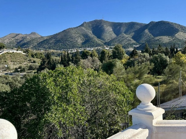 4 Makuuhuoneen Huvila Mijas