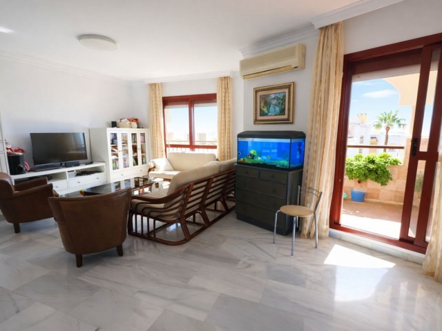 4 Schlafzimmer Apartment in Arroyo de la Miel