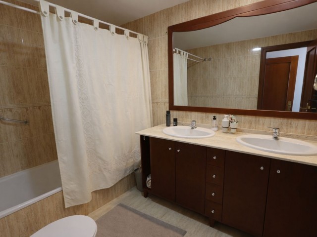 4 Schlafzimmer Apartment in Arroyo de la Miel