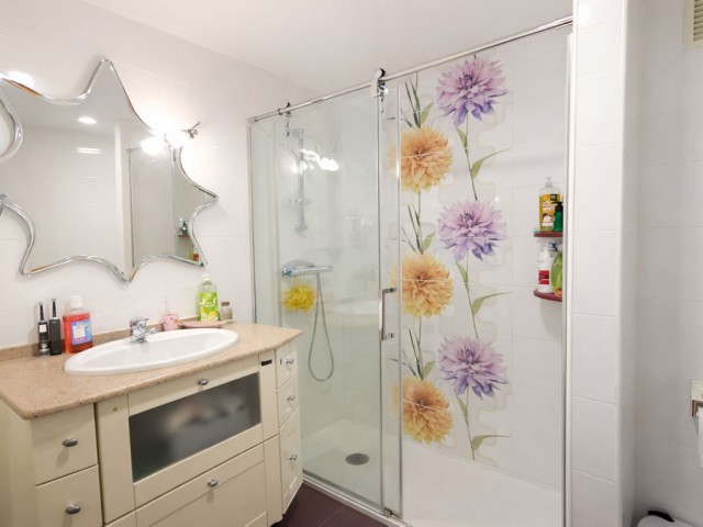 4 Schlafzimmer Apartment in Arroyo de la Miel