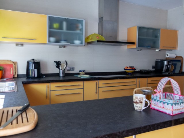 6 Slaapkamer Villa in Playamar