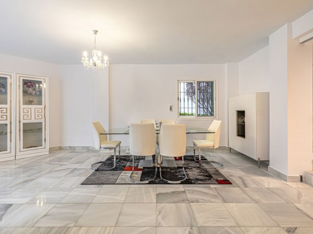 2 Schlafzimmer Reihenhaus in Nueva Andalucía