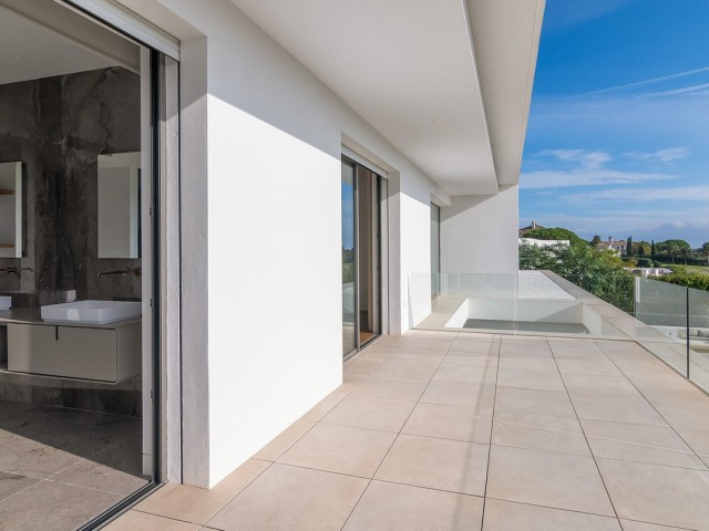 5 Makuuhuoneen Huvila Sotogrande