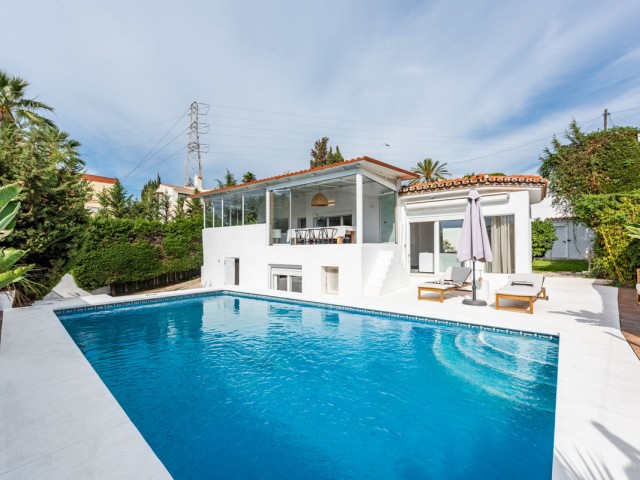 3 Schlafzimmer Villa in Nueva Andalucía
