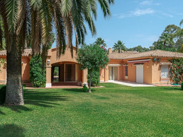 Villa, New Golden Mile