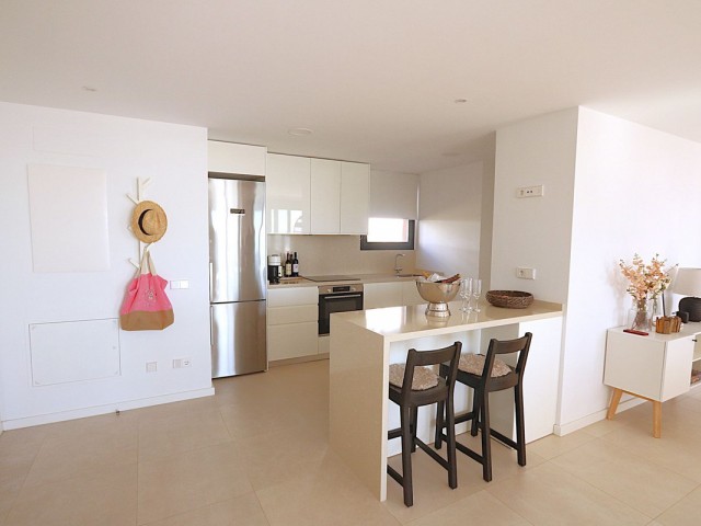 2 Slaapkamer Appartement in Carvajal
