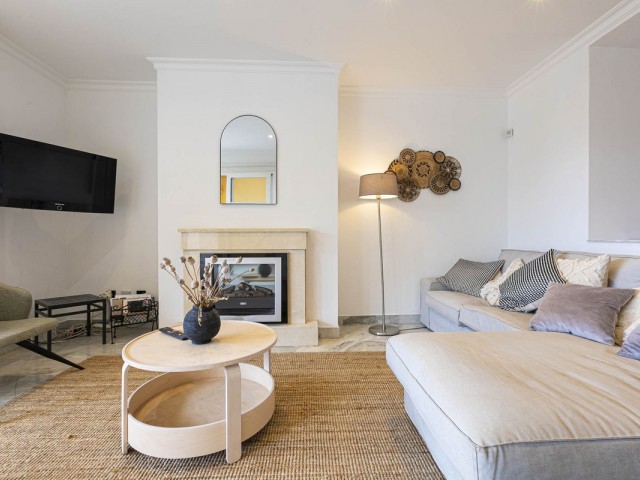 2 Schlafzimmer Apartment in Nueva Andalucía