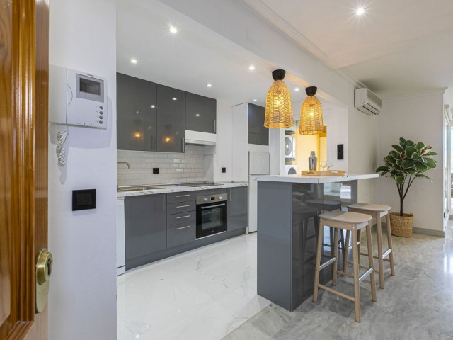 2 Schlafzimmer Apartment in Nueva Andalucía