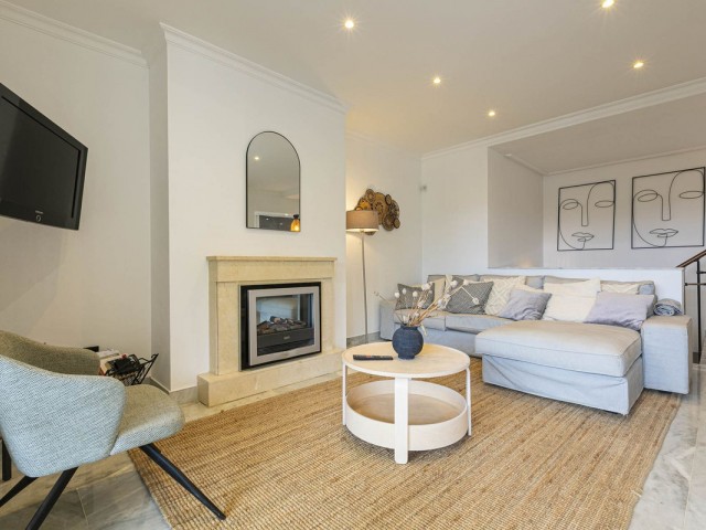 2 Schlafzimmer Apartment in Nueva Andalucía