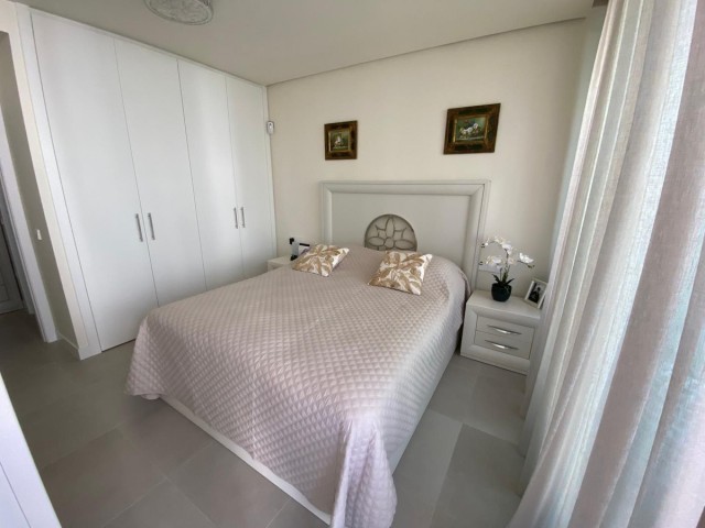 Maison mitoyenne avec 3 Chambres  à Sotogrande