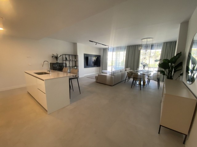 3 Schlafzimmer Apartment in Estepona
