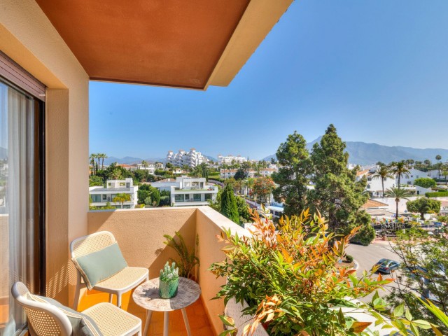 2 Schlafzimmer Apartment in Nueva Andalucía