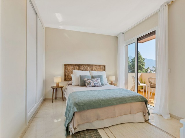 2 Soveroms Leilighet i Nueva Andalucía