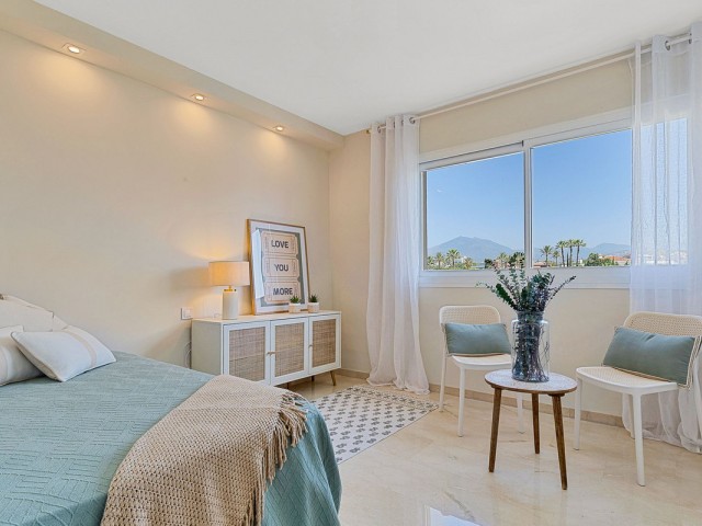 2 Soveroms Leilighet i Nueva Andalucía