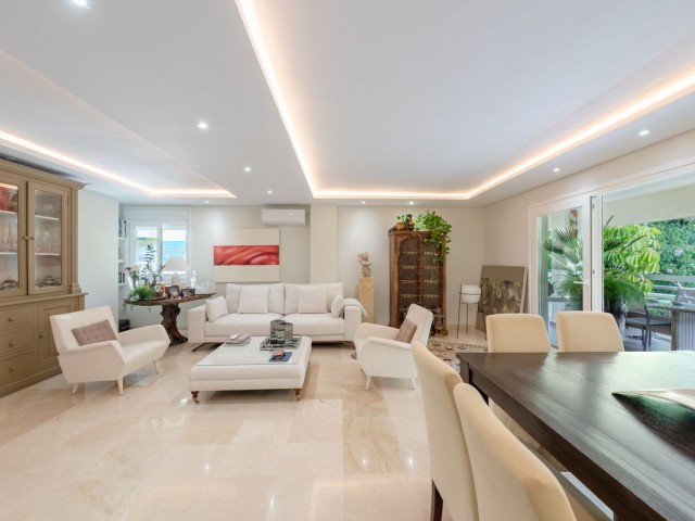 2 Schlafzimmer Apartment in Marbella