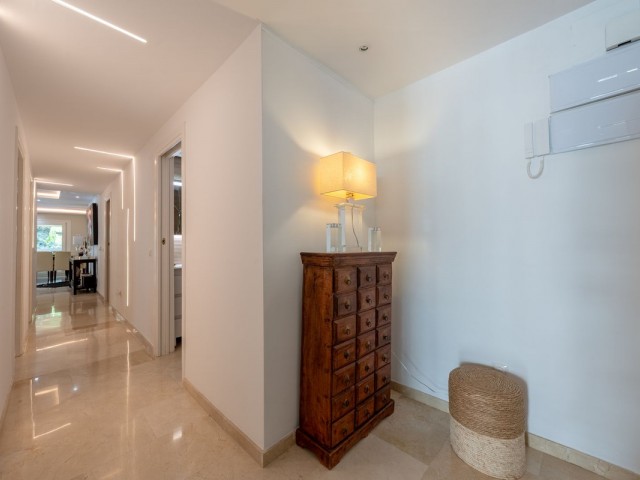 2 Schlafzimmer Apartment in Marbella